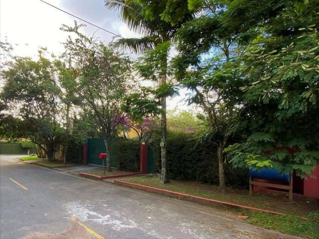 Casa em Bolsão FECHADO para Venda em Carapicuíba - 2