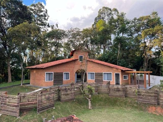 #1094 - Casa em Bolsão para Locação em Carapicuíba - SP - 2