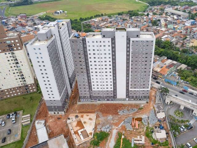 Apartamento para Venda em Carapicuíba - 2